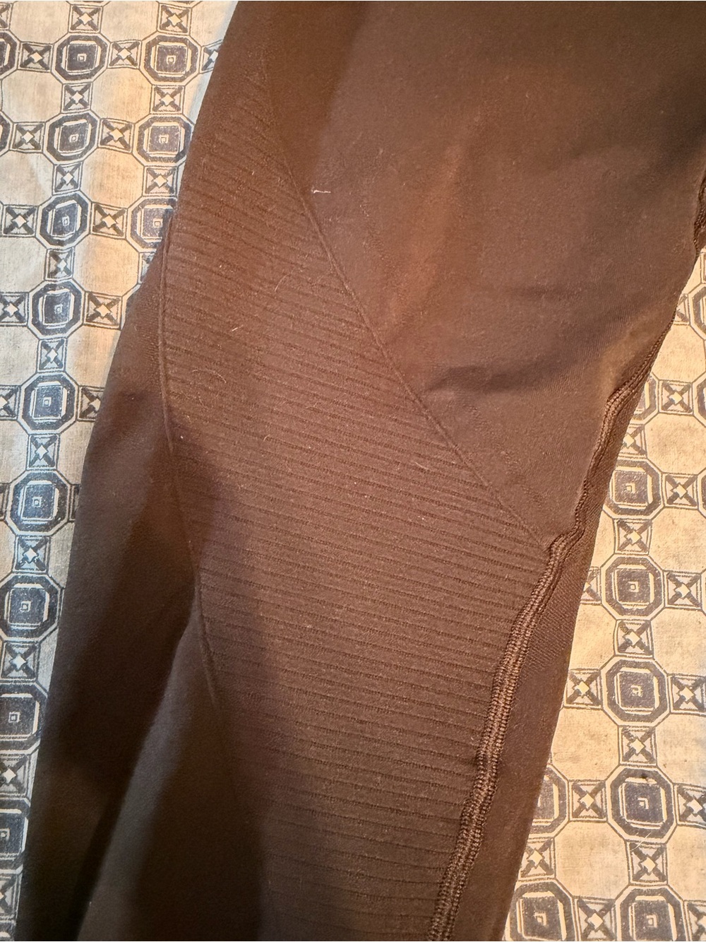 Alphalete Black Revive High Waisted Butt Scrunched Leggings (2 available) - Picture 5 of 11